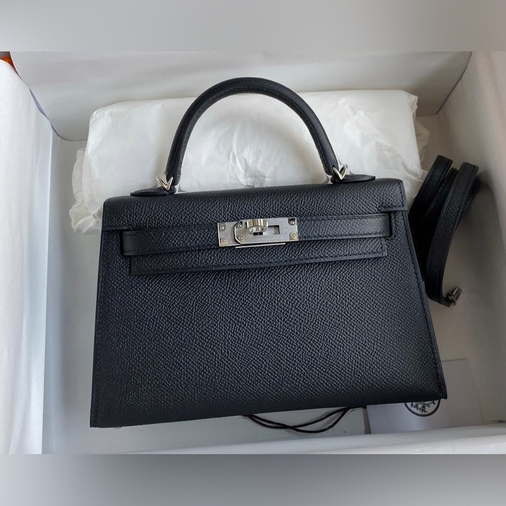 Hermes Mini Kelly Black Empson Handbag. 🖤⚡️